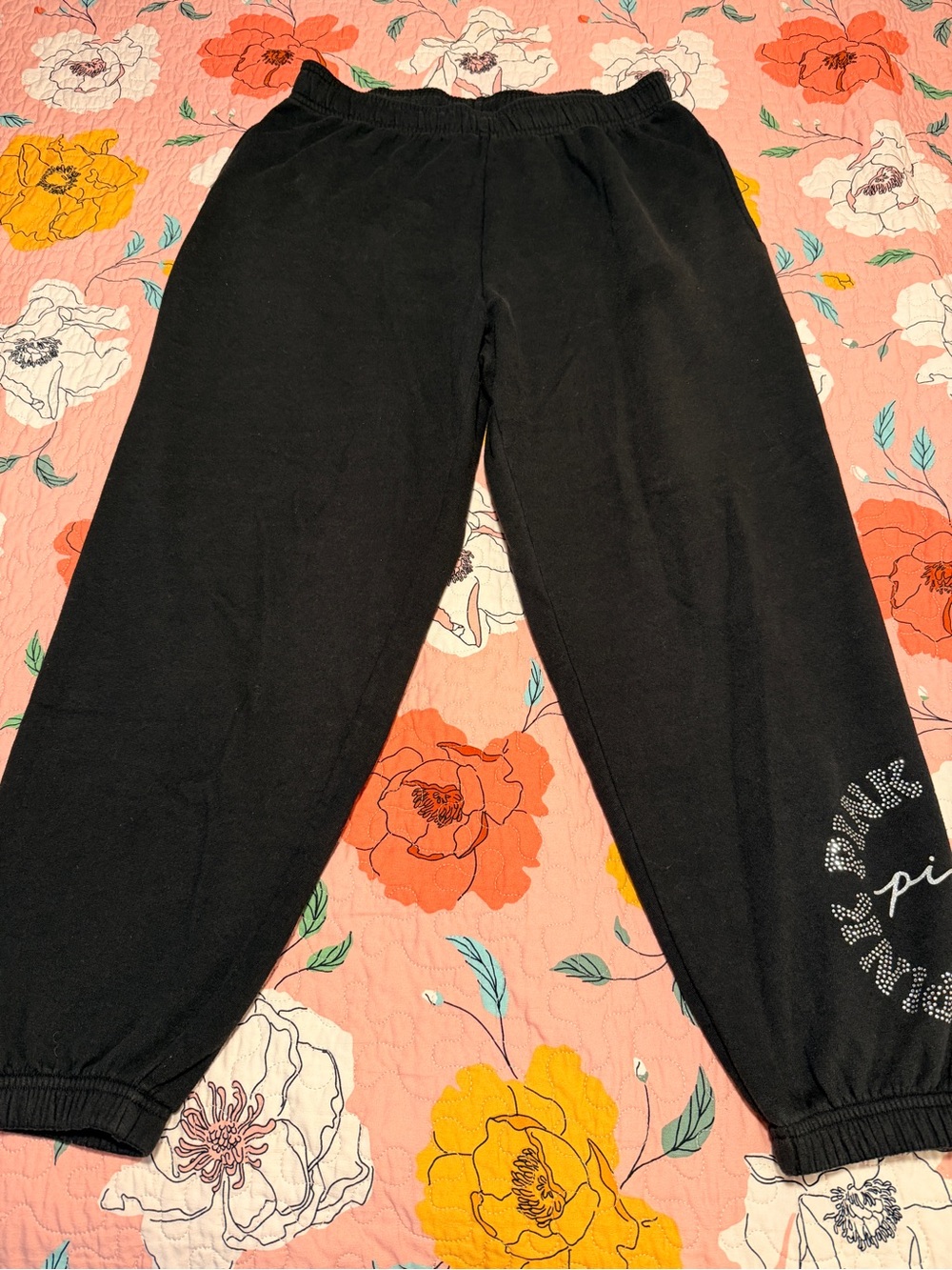 PINK Victoria’s Secret Black Rhinestone Logo Jogger Sweatpants Size L